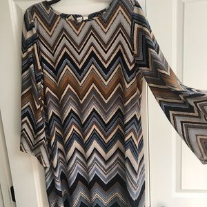Tunic dress with bell sleeves